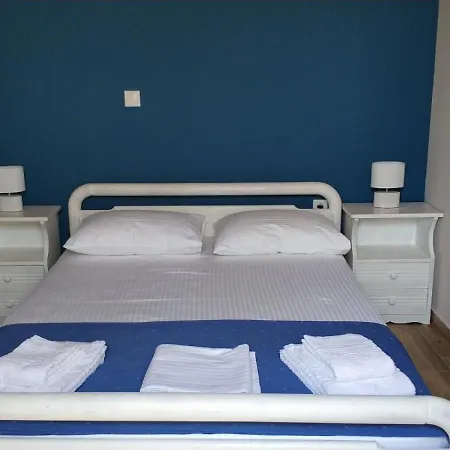 Traditional House Ferienhaus *